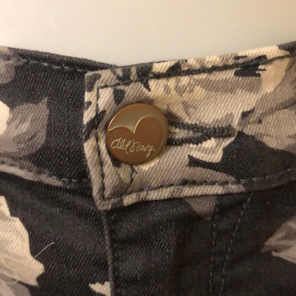 🦋3/$20 Old Navy size 12 floral jeggings - Picture 2 of 7